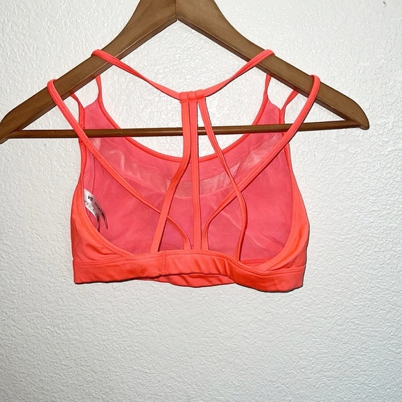 Victoria Secret Sport Salmon Mesh Detail Strappy Sports Bra - Picture 4 of 7